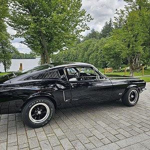 Mustang Fastback S-Code