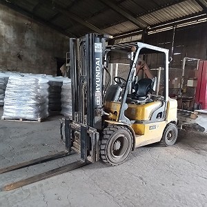 Ładowarka kołowa z łyżką - Manitou x 1, Wózek widłowy x 1