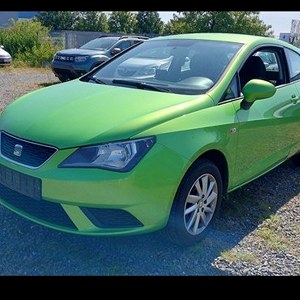 SEAT Ibiza z 95030 Hof do świętokrzyskiego