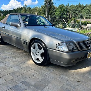 Mercedes-Benz SL-Class