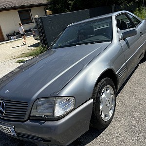 Mercedes-Benz SL-Class