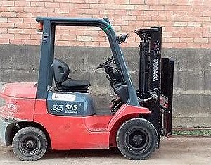 wózek widłowy toyota sas 25 waga 3680kg