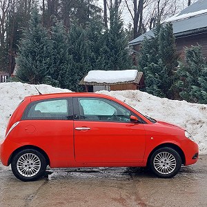 Lancia Ypsilon