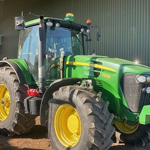 Ciągnik John Deere 7930