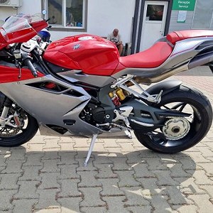 MV Agusta F4