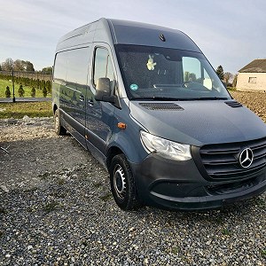 mercedes sprinter