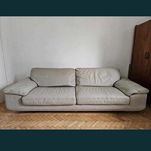 Sofa trzyosobowa