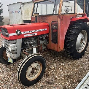 Massey Ferguson 135