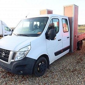 Nissan NV400