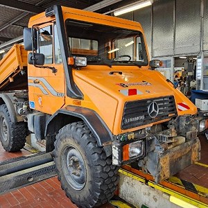 Mercedes UNIMOG 418/10