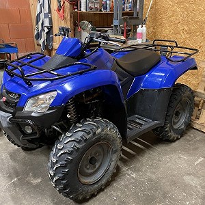 Polaris Rzr 170, kymco 400 x 2