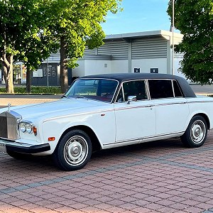 Rolls-Royce Silver Spirit