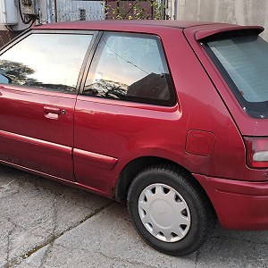 Mazda 323