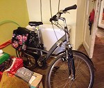 rower (nie jest w kartonie), ewentualnie jeszcze kilka dodatkowych kartonów (ubrania, książki), max 3