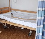 14 łóżek szpitalnych