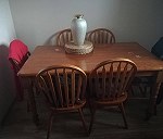 stół i 6 krzeseł