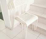 14 krzeseł Ikea ADDE składane jedno na drugim