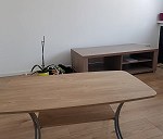 Sofa, stolik, półka