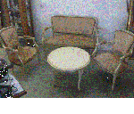 sofa, 2 krzesła, mały stolik