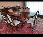 Stół 6 krzeseł i komoda ok 3m 