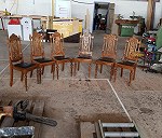 Zegary stojące krzesła stolik