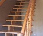 Zlecę przewóz schodów drewnianych