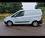 Ford Transit Courier 1.0 Benzin